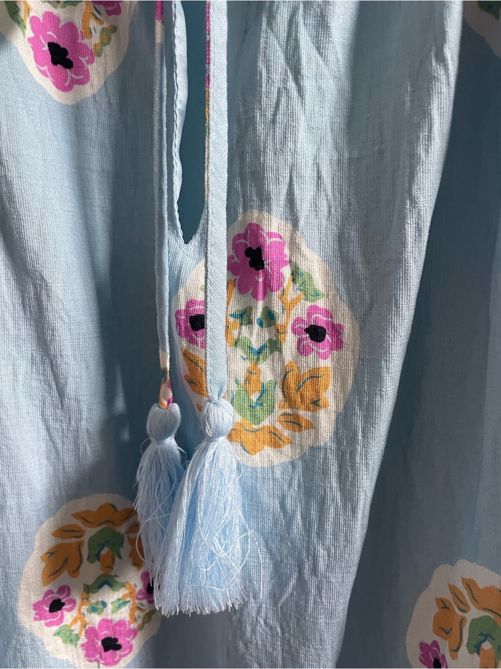 umgee Light Blue Floral Peasant Top, worn once, great with white pants. - Picture 2 of 6